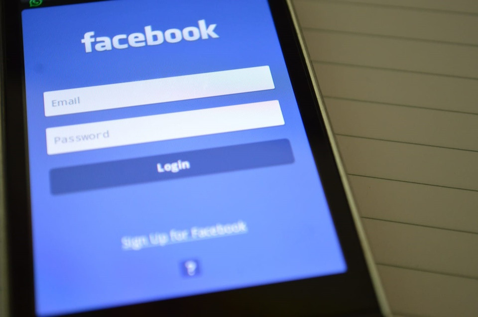 Cara Menghapus Akun Facebook Orang Lain. 3 Cara Menghapus Akun Facebook yang Lupa Kata Sandi atau Dihack Orang